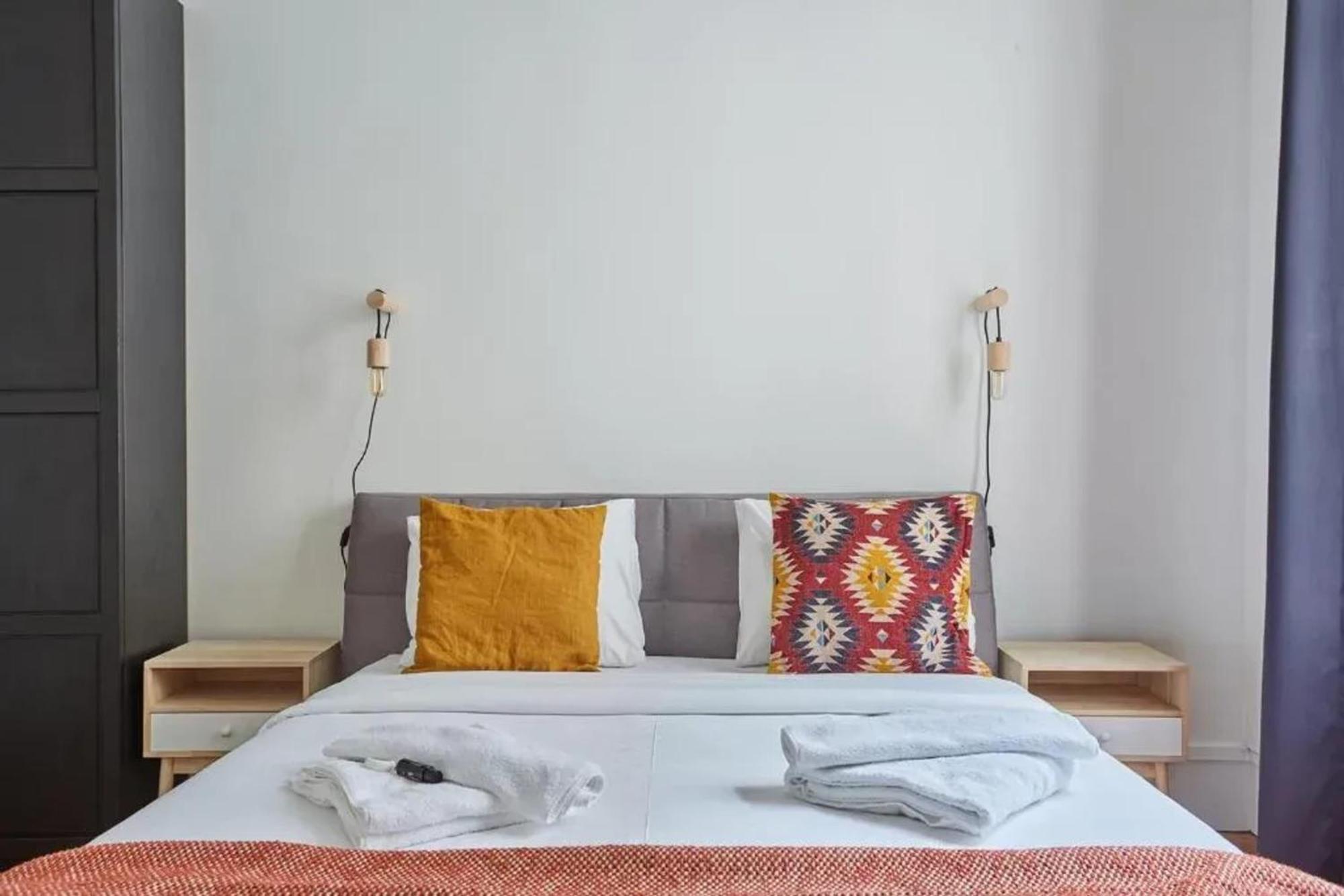 Appartement Moderne A Pres Des Champs-elysees Parijs