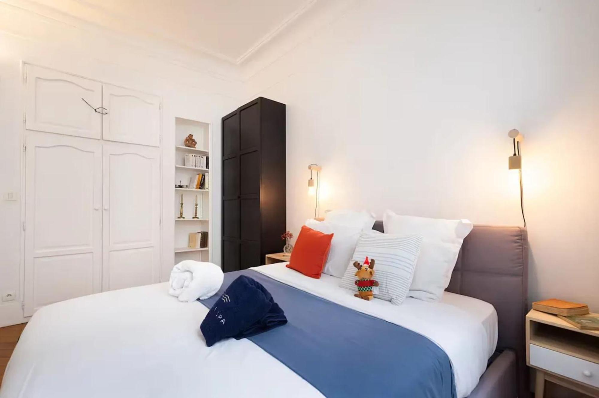 Appartement Moderne A Pres Des Champs-elysees Parijs