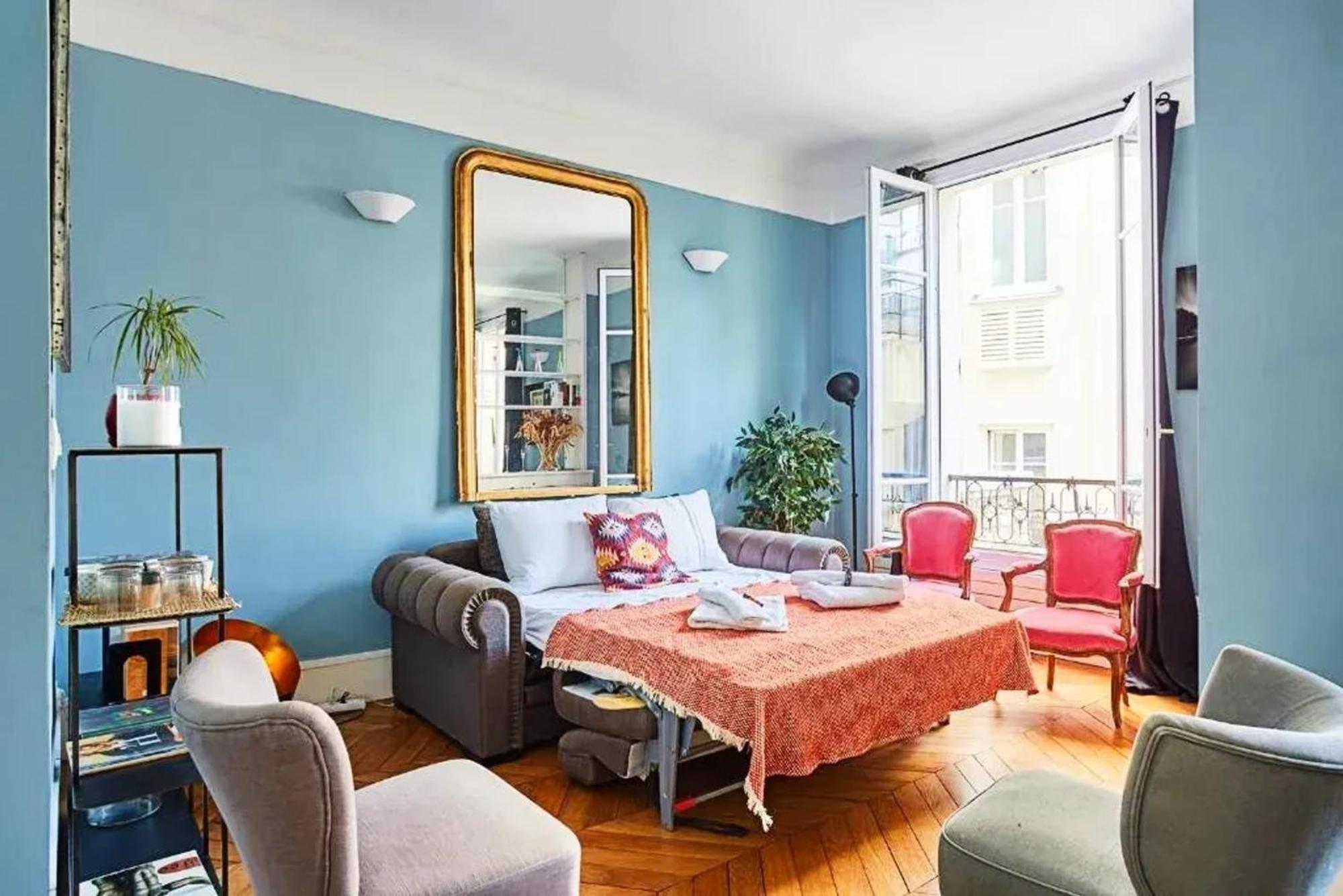 Moderne A Pres Des Champs-elysees Appartement Parijs